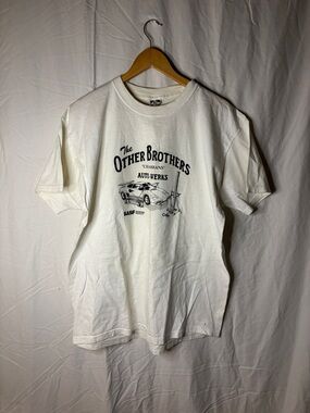 2000’s vintage car graphic tee shirt